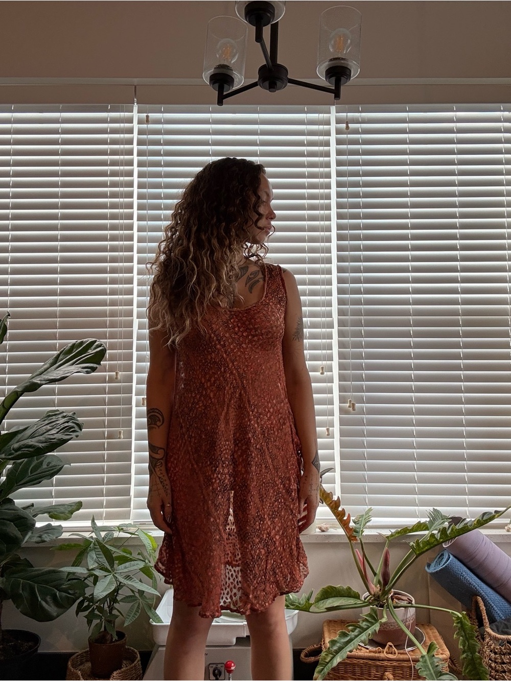 002 - URU KRISTINE ST RRIK ORANGE WHIMSICAL BOHO FLOWY DRESS